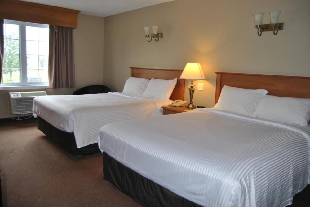 Auberge Bouctouche Inn & Suites Eksteriør billede