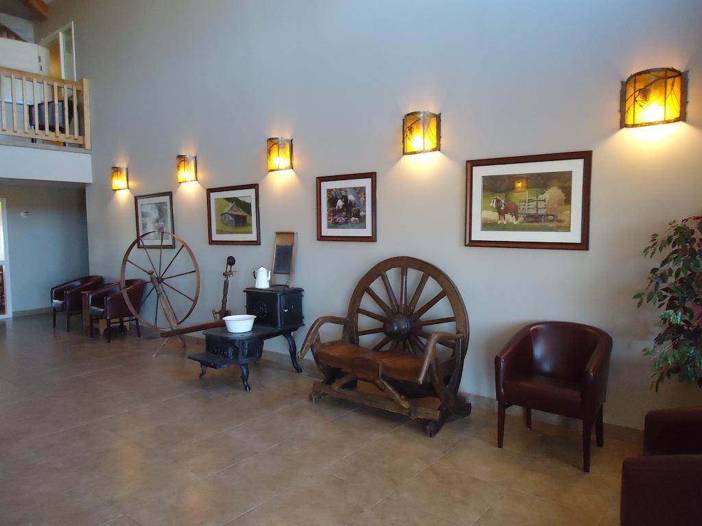 Auberge Bouctouche Inn & Suites Eksteriør billede