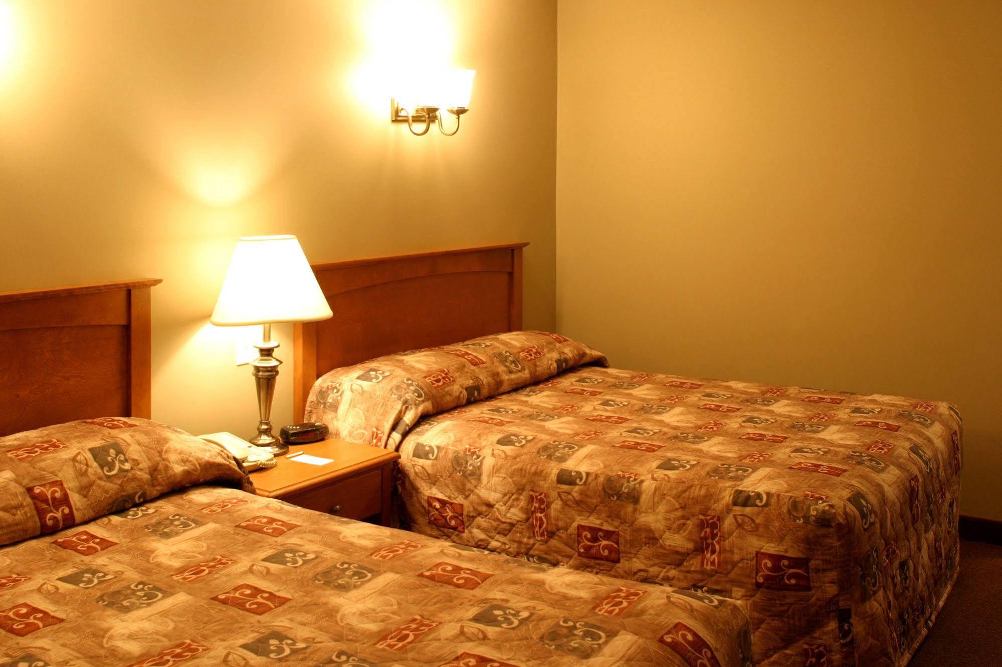 Auberge Bouctouche Inn & Suites Eksteriør billede