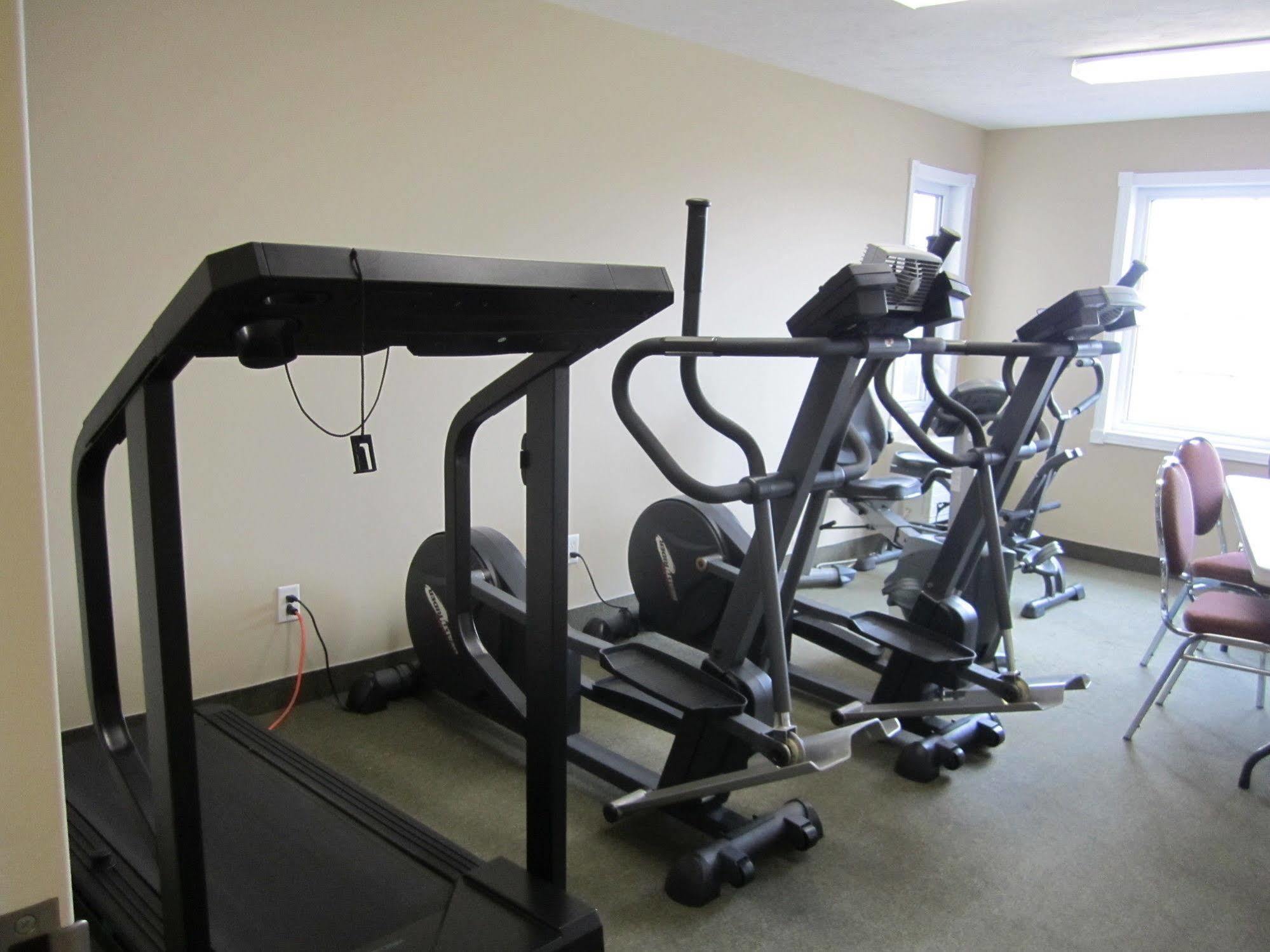 Auberge Bouctouche Inn & Suites Eksteriør billede